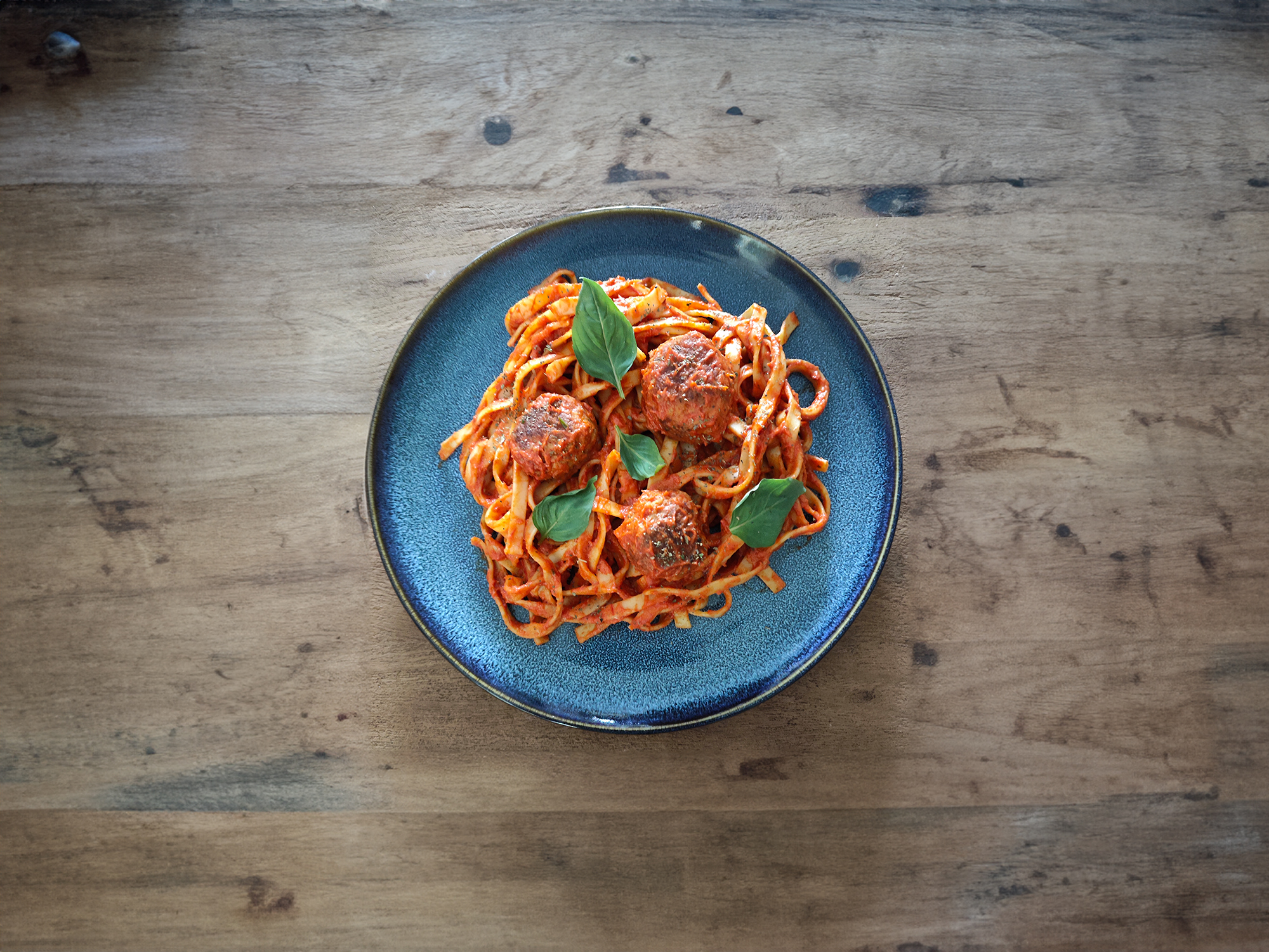 Tagliatelle met geroosterde paprikasaus